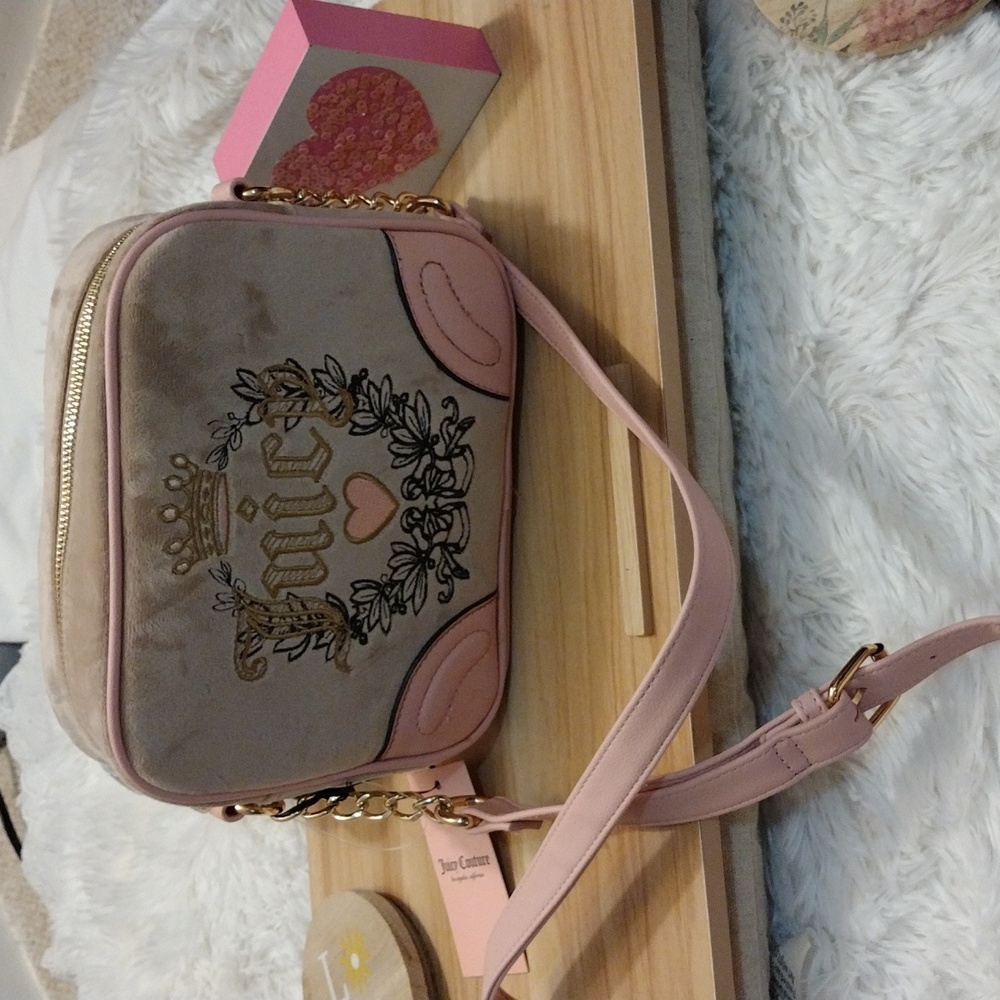 Juicy Couture 👑💎 Cafe Heritage Crossbody Bag 🆕 ✨ - Picture 6 of 10